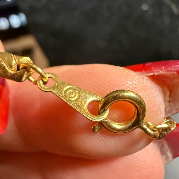 Vintage Avon Modernist Gold Tone Sculptural Necklace | 1970s - Picture 5 of 5